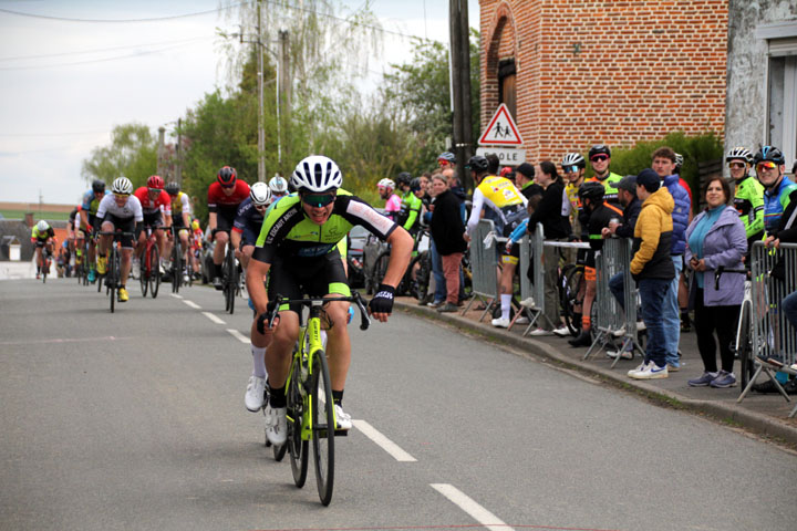 2ème Grand Prix cycliste de Neuville en Avesnois ( 2ème, 4ème cat, Féminines )