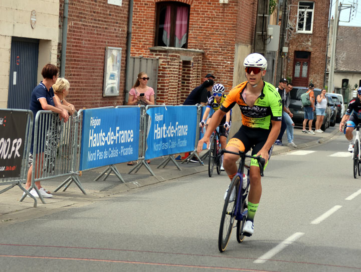 Critérium cycliste UFOLEP «  Michael Goolaerts » à Briastre ( 1ère, 2ème, 3ème, 4ème cat, Cad, Min )
