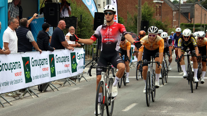 Grand Prix cycliste FFC Diffusport à Leval ( Elites Hommes )